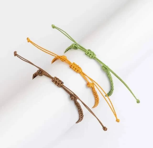 Jak łatwo stworzyć bransoletki ze sznurka DIY - proste techniki i wzory