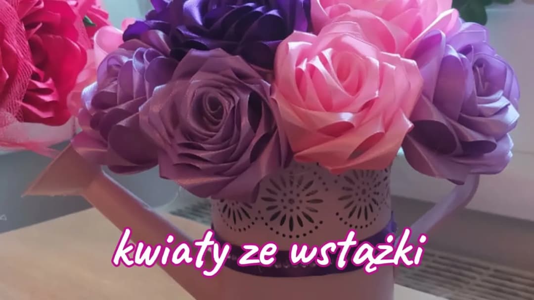 Ozdoby ze wstążki jak zrobić: 10 prostych projektów krok po kroku