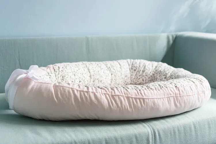 Jak uszyć kokon dla niemowlaka - proste kroki i porady szycia