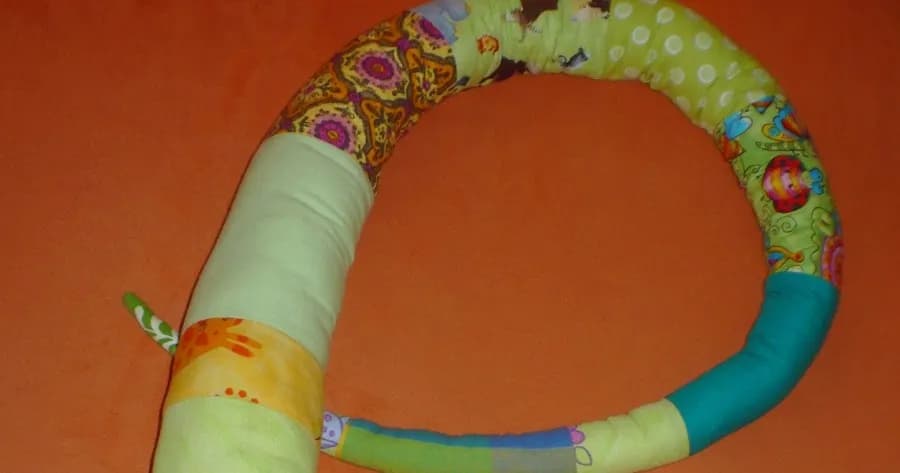 Jak uszyć węża spacerowego - krok po kroku do idealnego projektu